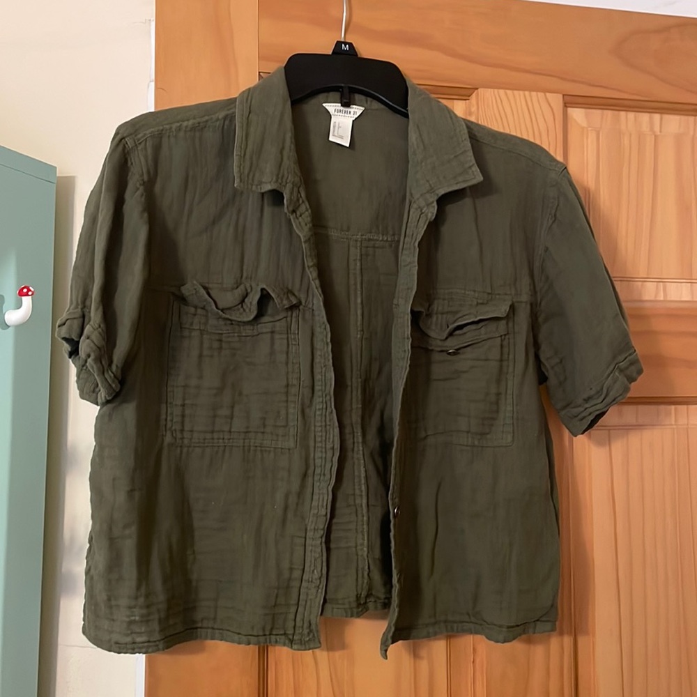 Forever 21 Crop Button Down